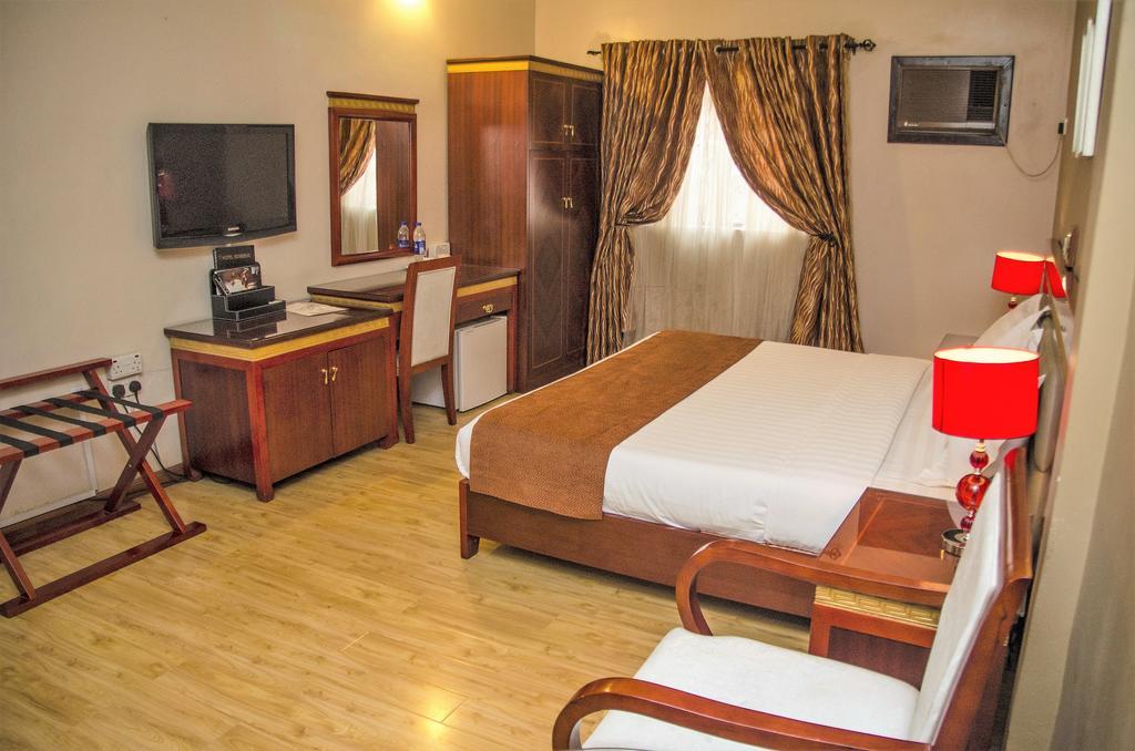Hotel Rosebud Абуджа Экстерьер фото