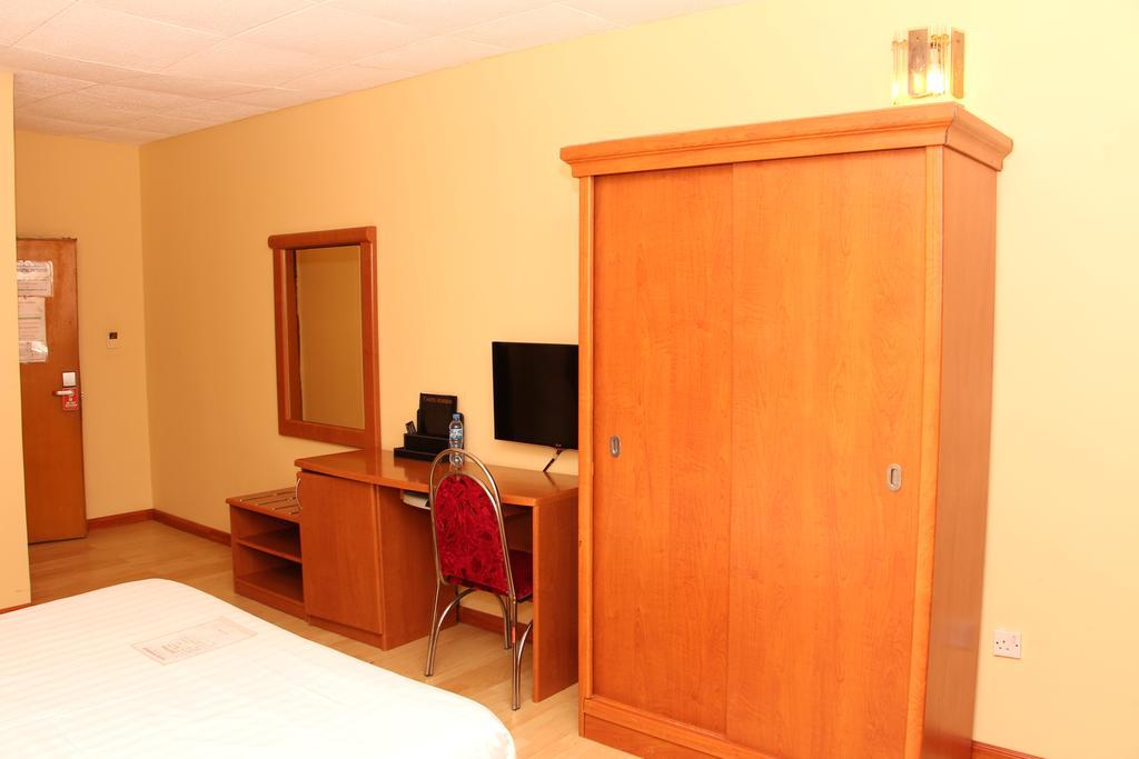 Hotel Rosebud Абуджа Экстерьер фото