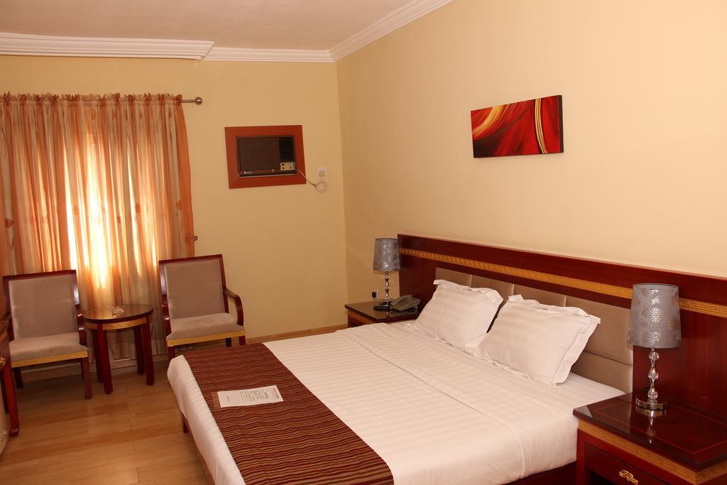 Hotel Rosebud Абуджа Экстерьер фото